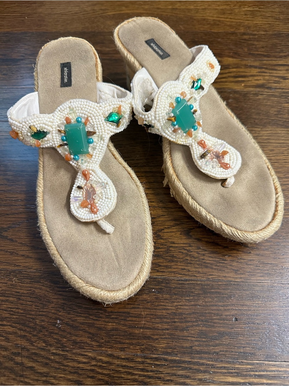 Beaded White Thong Sandals with Green and Orange Beading - Size 8